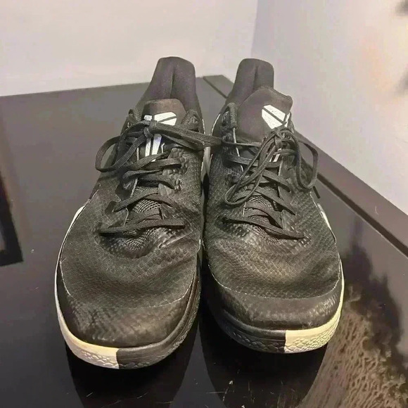 Size 13 - Nike Mamba Focus Black 2019 Mens Pre owned - Picture 2 of 8